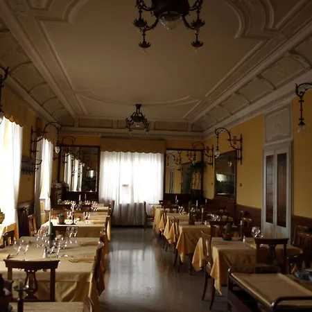 Olivedo 3* Varenna