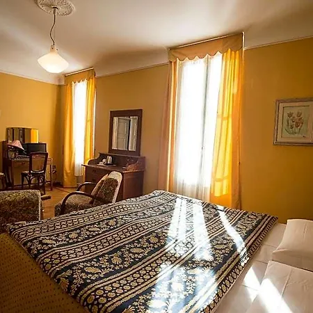 Hotel Olivedo 3*